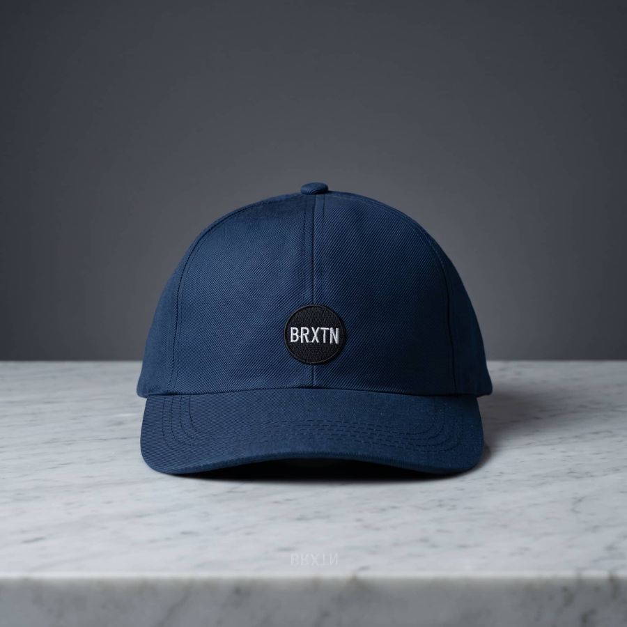 Topi dewasa