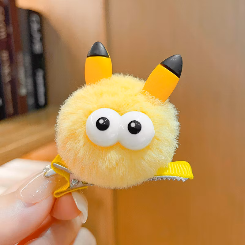 Jepit rambut boneka pom-pom